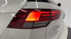 Volkswagen Golf 1.5 eTSI 150 R-Line 5dr DSG Petrol Hatchback